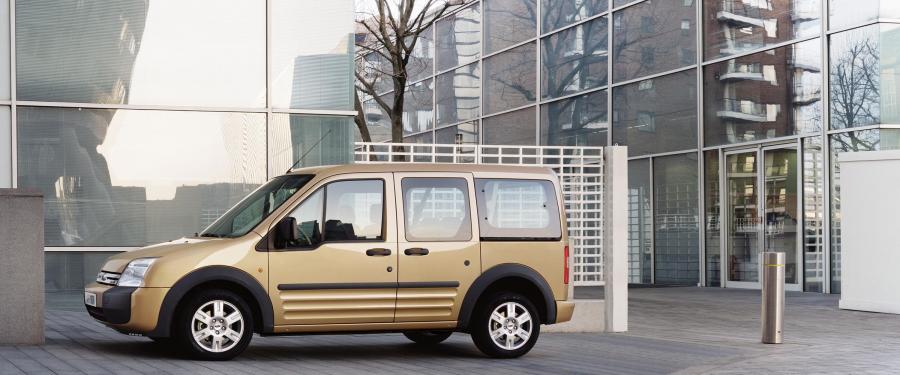  Ford Tourneo 2006 года  (фото 4 из 26)